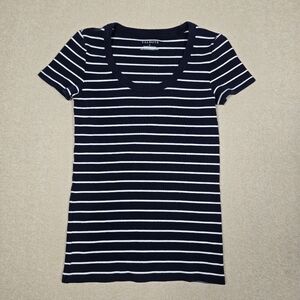 Talbots Women’s Ribbed Black White Striped Scoop Neck Tee Shirt Size S